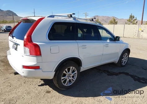 2013 Volvo Xc90 3.2/3.2 Platinum/3.2 Premier Plus z USA, uszkodzony, nr VIN YV4952CZ1D1629388